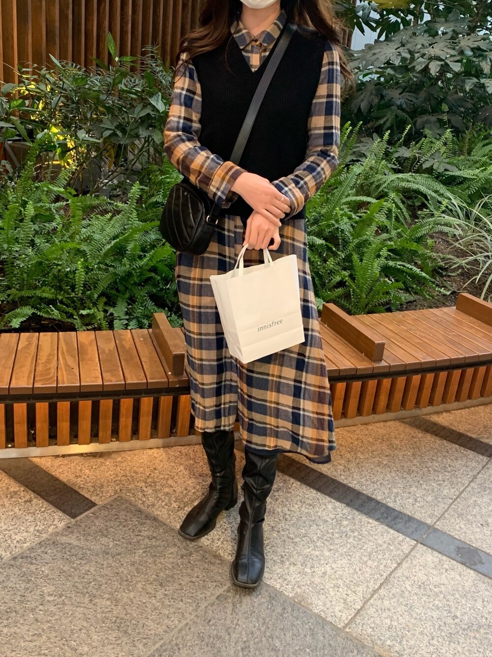 「春、ラクチンコーデ、オトナ女子、着回しコーデ、ワンピース、レイヤードスタイル、休日コーデ、ootd、ZARA、LOWRYS FARM」｜「ZARAのアイテム（ワンピース/ドレス、その他）」を使った、armnさん（レディース・169cm）の春コーディネートの1枚目の写真