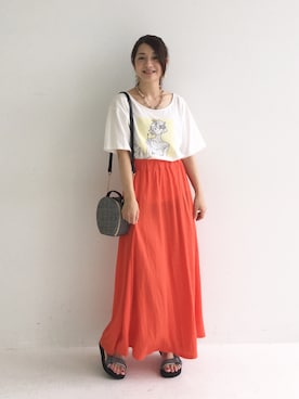 「アイテム（スカート、オレンジ系）」を使った、ｉｙｕさん（レディース・157cm）の夏コーディネート