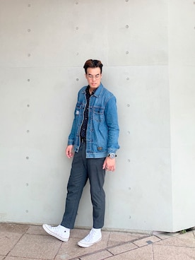 「アイテム（その他シューズ、ホワイト系）」を使った、Allen Jonesさん（メンズ・185cm）の秋コーディネート