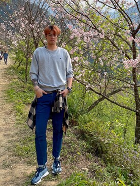 Allen Jonesさんのコーディネート