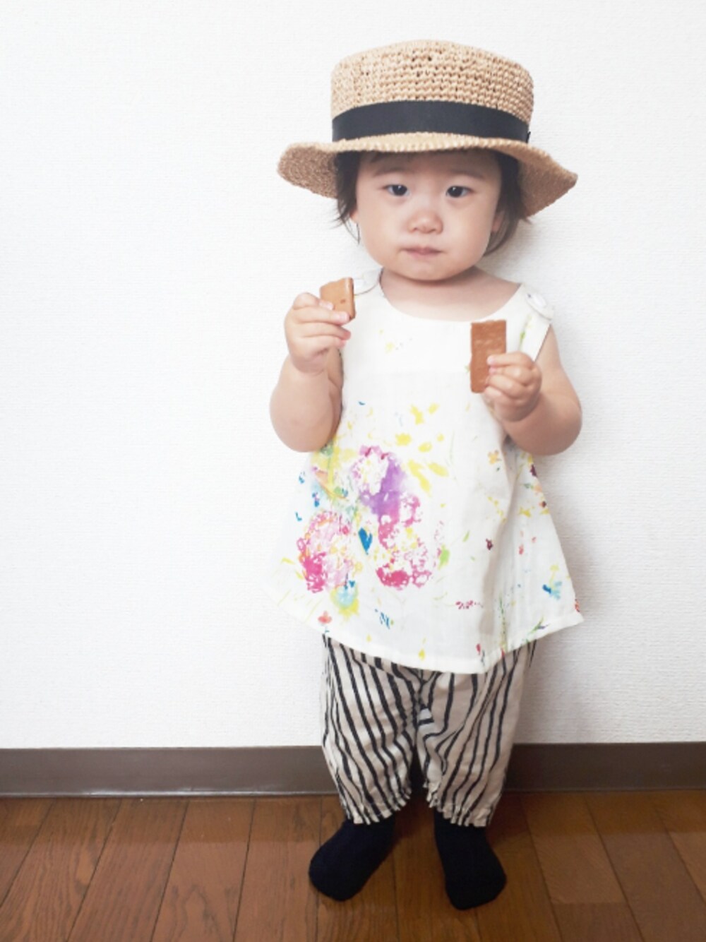 「カンカン帽、ハンドメイド、naniiro、1歳、ナチュラルコーデ、ノースリーブ、ストライプパンツ、花柄ワンピース、女の子」｜「♡のアイテム（その他、その他）」を使った、ちゃんリリさん（キッズ・80cm）の夏コーディネートの1枚目の写真