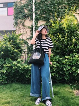 「NaRaYaのアイテム」を使った、阿宁别怂さん（レディース・161cm）の春コーディネート