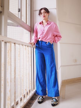 「C/MEO COLLECTIVE（カメオコレクティブ）のアイテム」を使った、阿宁别怂さん（レディース・161cm）の冬コーディネート