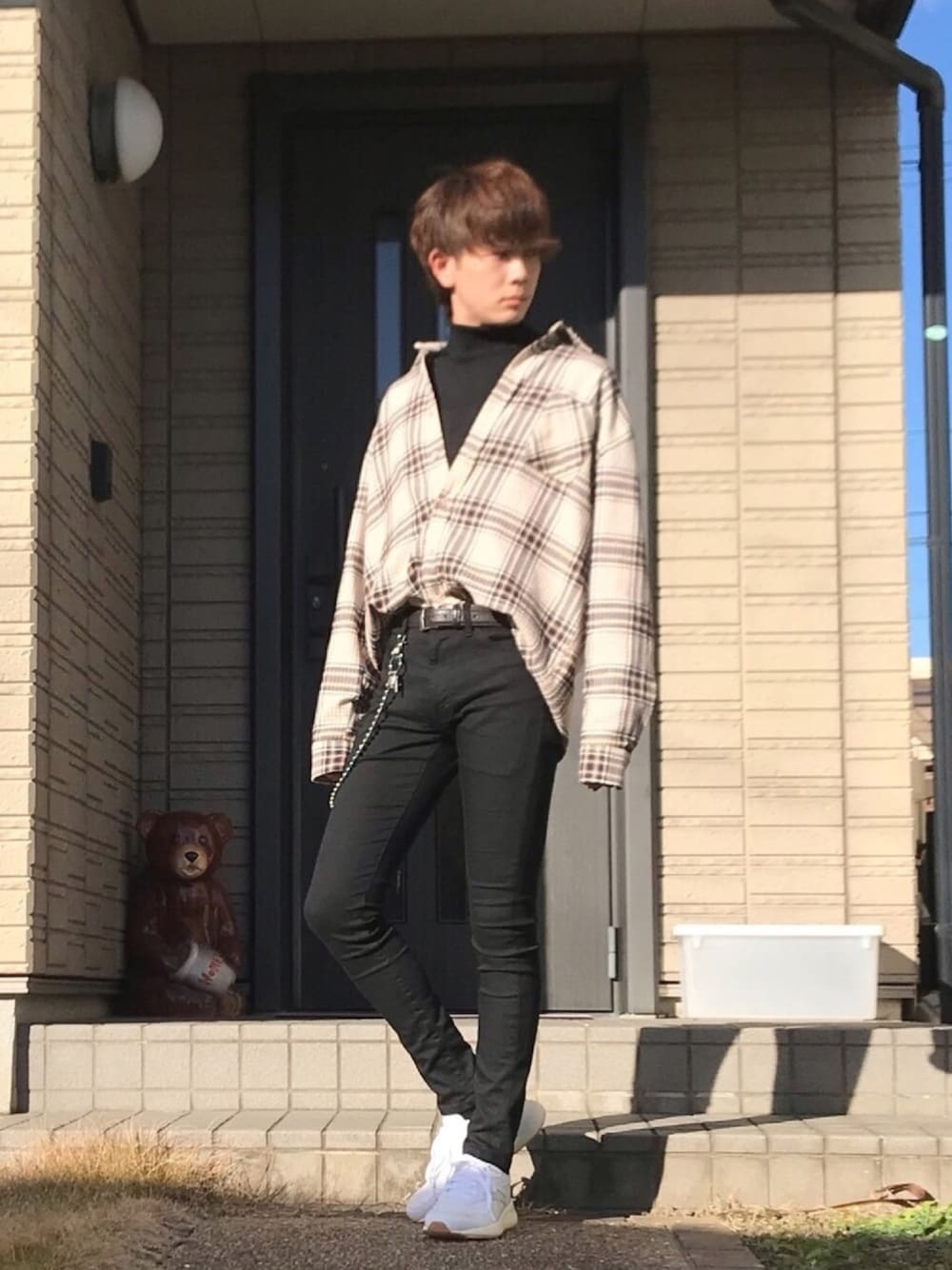 「韓国ファッション、韓国スタイル、韓国、spring、kutir、LIDnM、タックイン、ダッドスニーカー、ZOZOTOWN掲載」｜「GUの（GU）タートルネックＴ（長袖）（トップス、ブラック系）」を使った、Kagetoraさん（メンズ・178cm）の冬コーディネートの1枚目の写真