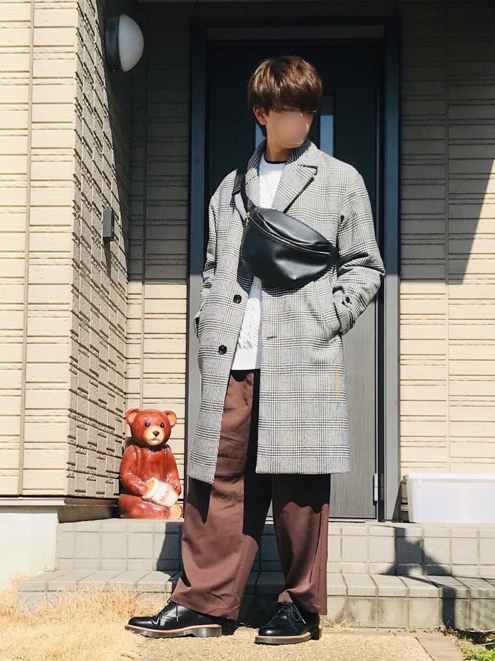 「winter、GU、MONO-MART、ワイドパンツ、おしゃれさんと繋がりたい」｜「GUの（GU）ケーブルクルーネックセーター（長袖）（トップス、ホワイト系）」を使った、Kagetoraさん（メンズ・178cm）の冬コーディネートの1枚目の写真