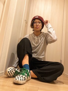 「FRAPBOIS（フラボア）のドットスニーカー（スニーカー、ホワイト系）」を使った、との@180cm女子さん（メンズ・180cm）の秋コーディネート