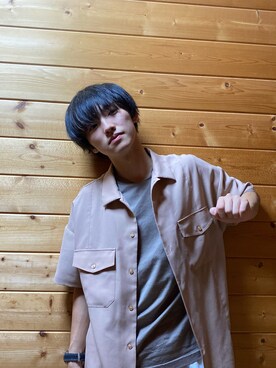 「Lui's（ルイス）の【Lui's for 80KIDZ/JUN】 C2C Tシャツ（Tシャツ/カットソー、グレー系）」を使った、はくりさん（メンズ・174cm）の冬コーディネート