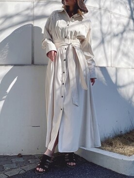 「dazzlin（ダズリン）のステッチアートシャツワンピース（ワンピース、ホワイト系）」を使った、natsumiさん（レディース・158cm）の冬コーディネート
