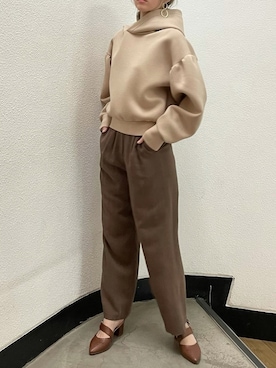 「dazzlin（ダズリン）のボンディングバックギャザーフーディ（パーカー、ベージュ系）」を使った、natsumiさん（レディース・158cm）の冬コーディネート