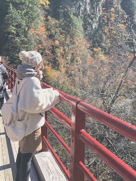 「登山コーデ」｜「アイテム（ブルゾン）」を使った、ririさん（レディース・155cm）の秋コーディネート