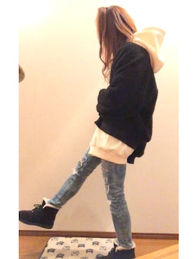 「chocomee（チョコミー）のアイテム（パーカー）」を使った、ririさん（レディース・155cm）の冬コーディネート