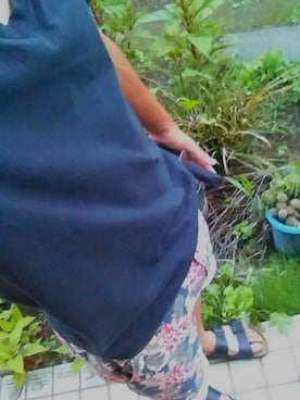 「ボタニカル」｜「アイテム（サンダル）」を使った、おばあさん（メンズ・170cm）の夏コーディネート
