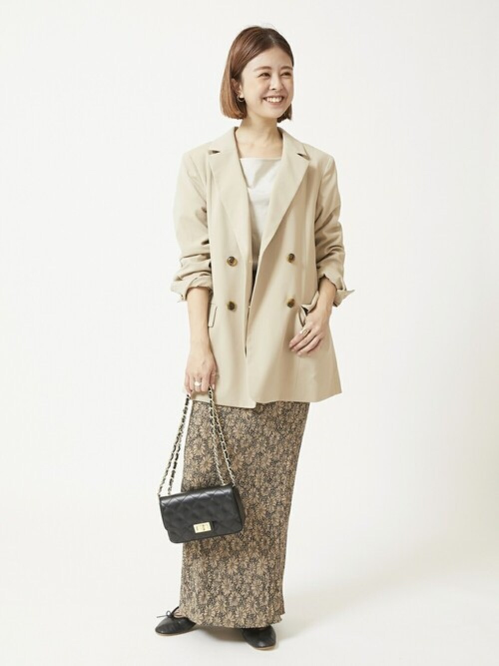 「U by SPICK&SPANのオーバーテーラードジャケット◆（テーラードジャケット、ベージュ系）」を使った、Moeさん（レディース・161cm）の冬コーディネートの1枚目の写真