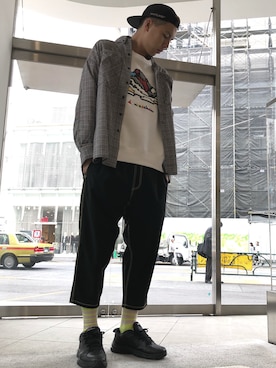 「DANKE SCHON（ダンケシェーン）のアイテム（スウェット）」を使った、タグチ　ユータさん（メンズ・187cm）の秋コーディネート