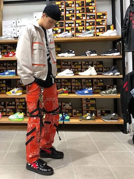 「WHITELAND（ホワイトランド）のアイテム（ブルゾン）」を使った、タグチ　ユータさん（メンズ・187cm）の春コーディネート