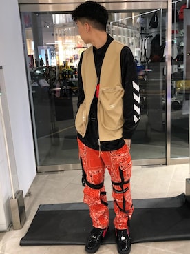 「WHITELAND（ホワイトランド）のWHITELAND/ホワイトランド/CARGO VEST（ベスト）」を使った、タグチ　ユータさん（メンズ・187cm）の春コーディネート