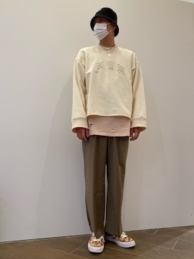 「DANKE SCHON（ダンケシェーン）のアイテム（スウェット）」を使った、タグチ　ユータさん（メンズ・187cm）の冬コーディネート