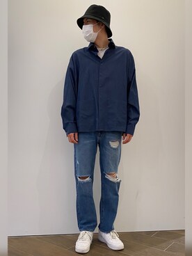 「WHITELAND（ホワイトランド）のアイテム（デニムパンツ）」を使った、タグチ　ユータさん（メンズ・187cm）の春コーディネート