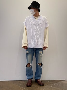 「DANKE SCHON（ダンケシェーン）のアイテム（スウェット）」を使った、タグチ　ユータさん（メンズ・187cm）の春コーディネート
