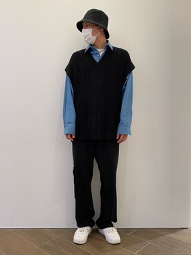 「DANKE SCHON（ダンケシェーン）のDankeSchon/ダンケシェーン/ケーブルニットベスト（ベスト）」を使った、タグチ　ユータさん（メンズ・187cm）の春コーディネート