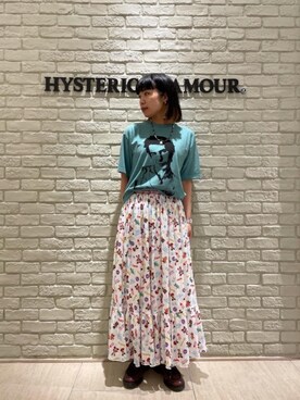 「コラボレーション」｜「アイテム（雑貨/ホビー）」を使った、OKUDAさん（レディース・161cm）の春コーディネート
