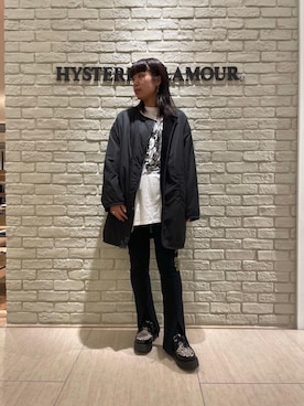 「HYSTERIC GLAMOUR（ヒステリックグラマー）のアイテム（ノーカラーコート）」を使った、OKUDAさん（レディース・161cm）の冬コーディネート