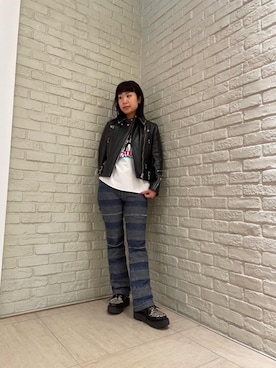 「でにむ」｜「アイテム（ライダースジャケット）」を使った、OKUDAさん（レディース・161cm）の冬コーディネート