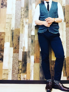 「洋服の青山のアイテム（ベスト、グレー系）」を使った、takahiro.shishidoさん（メンズ・170cm）の夏コーディネート