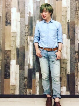 「UNIQLO（ユニクロ）のデニムシャツ（長袖）（シャツ/ブラウス、ブルー系）」を使った、takahiro.shishidoさん（メンズ・170cm）の夏コーディネート