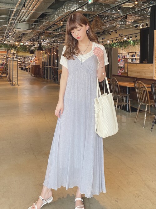 りなてぃーさんのコーディネート