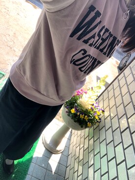 「earth（アース）のアイテム（トップス、ピンク系）」を使った、もっかさん（レディース・150cm）の春コーディネート