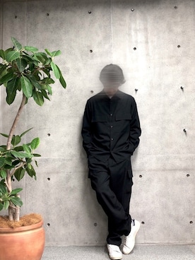 「アイテム（カーゴパンツ、グレー系）」を使った、2ndbmさん（メンズ・174cm）の秋コーディネート