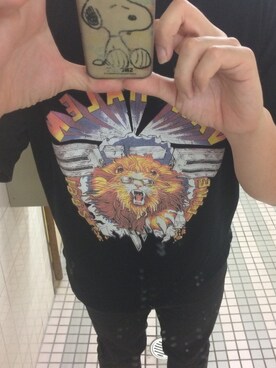 「GU（ジーユー）のアイテム（Tシャツ/カットソー、ブラック系）」を使った、Kimura Tomoakiさん（メンズ・182cm）の夏コーディネート