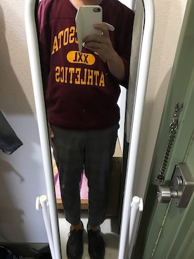 「Champion（チャンピオン）の90's USA製 Champion チャンピオン フットボールTシャツ XL ビッグサイズ えんじ/ビンテージ オールド（Tシャツ/カットソー、レッド系）」を使った、Kimura Tomoakiさん（メンズ・182cm）の夏コーディネート