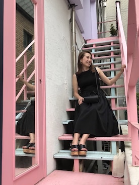 「韓国旅行」｜「アイテム（ワンピース/ドレス）」を使った、大林玲依那さん（レディース・165cm）の春コーディネート