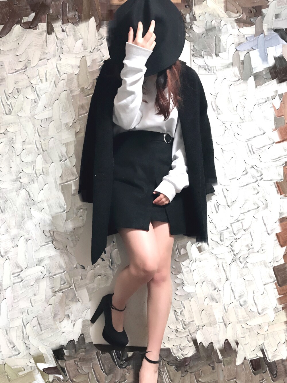 「プチプラ、ハット、大人っぽく、おとなっぽくしたつもり←、モノトーンコーデ、違う雰囲気、ピンヒール、コート」｜「GUのアイテム（ハット、ブラック系）」を使った、まなさん（レディース・163cm）の春コーディネートの1枚目の写真
