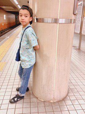 「OSHKOSH（オシュコシュ）のアイテム（バッグ）」を使った、rickyさん（キッズ・125cm）の夏コーディネート