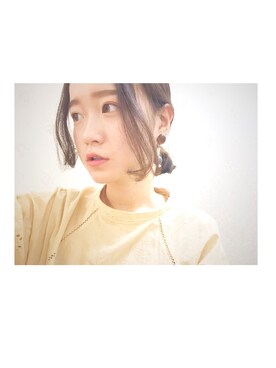 「Handmade（ハンドメイド）のアイテム（ピアス（両耳用）、ブラウン系）」を使った、ナオコさん（レディース・159cm）の春コーディネート