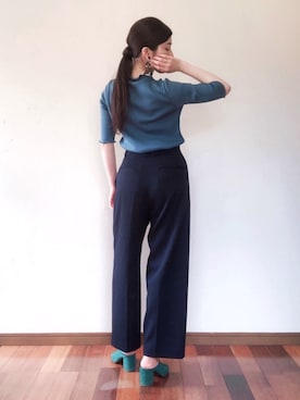 「green label relaxing（グリーンレーベルリラクシング）のアイテム（ニット/セーター、ブルー系）」を使った、Midoriさん（157cm）の春コーディネート