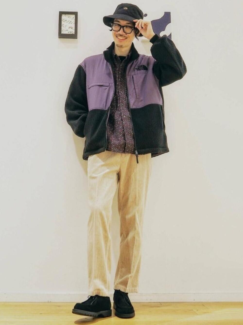 「大人カジュアル、casual、GLR別注スタイル、スタイリングのアクセントに活躍する柄シャツ、一押しのアウタースタイル」｜「KLEMANの別注 [ クレマン ] KLEMAN GLR PADRE スエード チロリアン シューズ（その他シューズ、ブラック系）」を使った、ナカゴミさん（メンズ・184cm）の秋コーディネートの1枚目の写真