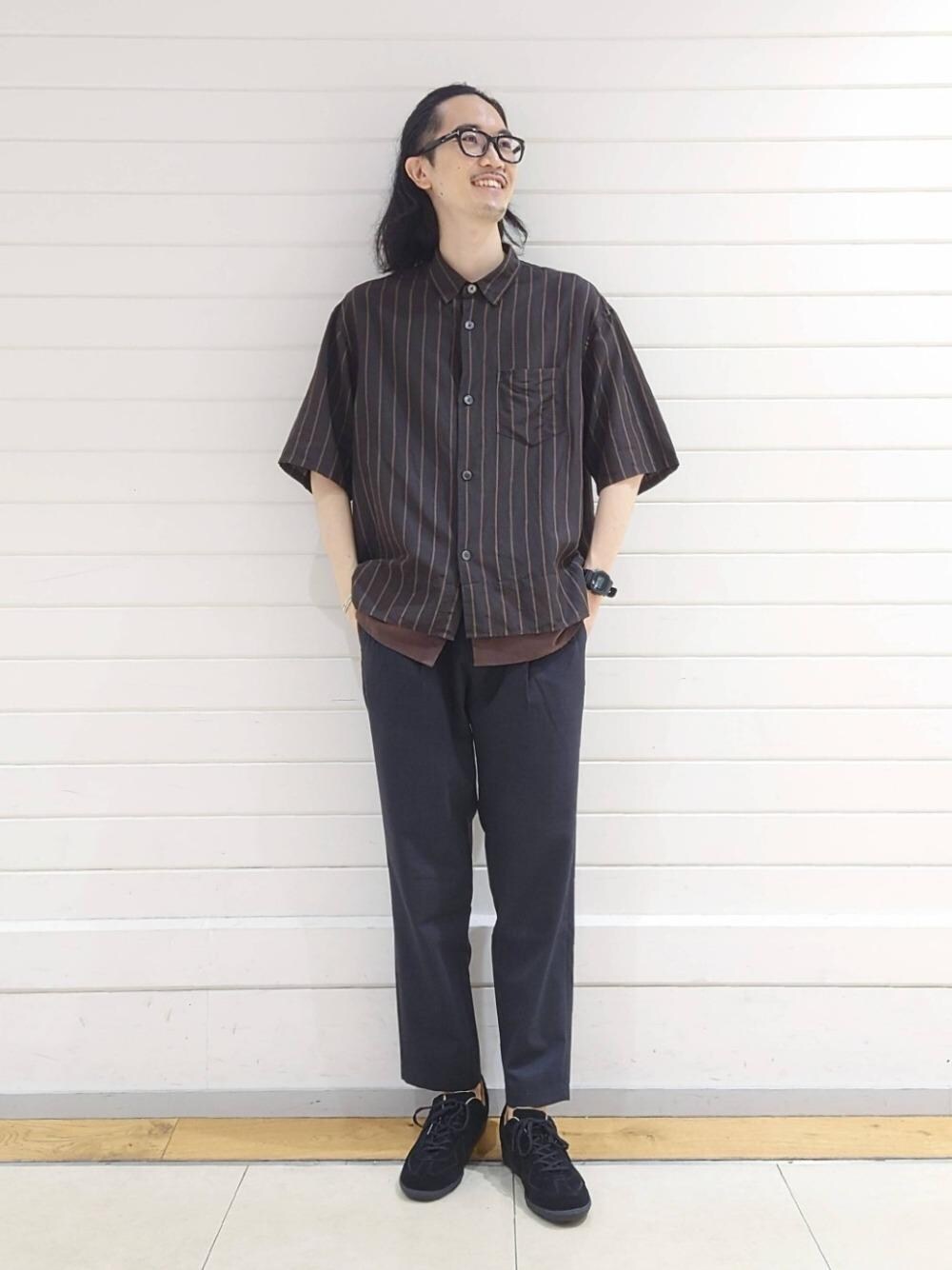 「リラックス、ベーシック/トラッド、トラベル /リゾート、ぱんつ、☆柄シャツ」｜「GERMAN TRAINERの[ ジャーマントレーナー ] SC GERMAN TRAINER スニーカー（スニーカー、その他）」を使った、ナカゴミさん（メンズ・184cm）の夏コーディネートの1枚目の写真