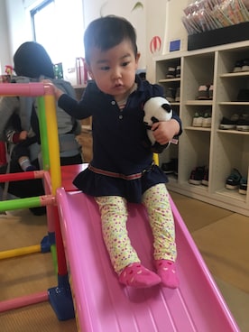 「POLO RALPH LAUREN CHILDRENSWEAR（ポロ ラルフ ローレン チルドレンズウェア）のアイテム（ワンピース、ブラック系）」を使った、Mariko さん（レディース）の春コーディネート