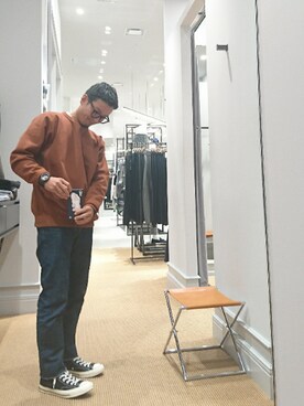 AURALEEのスウェット（ブラウン系）を使った人気ファッション