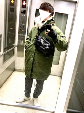 「MSGM（エムエスジーエム）のアイテム（パンツ）」を使った、suguruさん（メンズ・173cm）の冬コーディネート