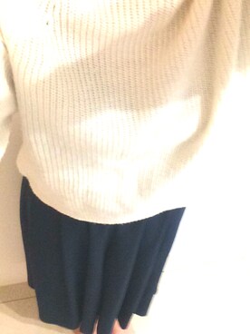 「GU（ジーユー）のアイテム（ニット/セーター、ホワイト系）」を使った、まぴたんさん（レディース・153cm）の冬コーディネート