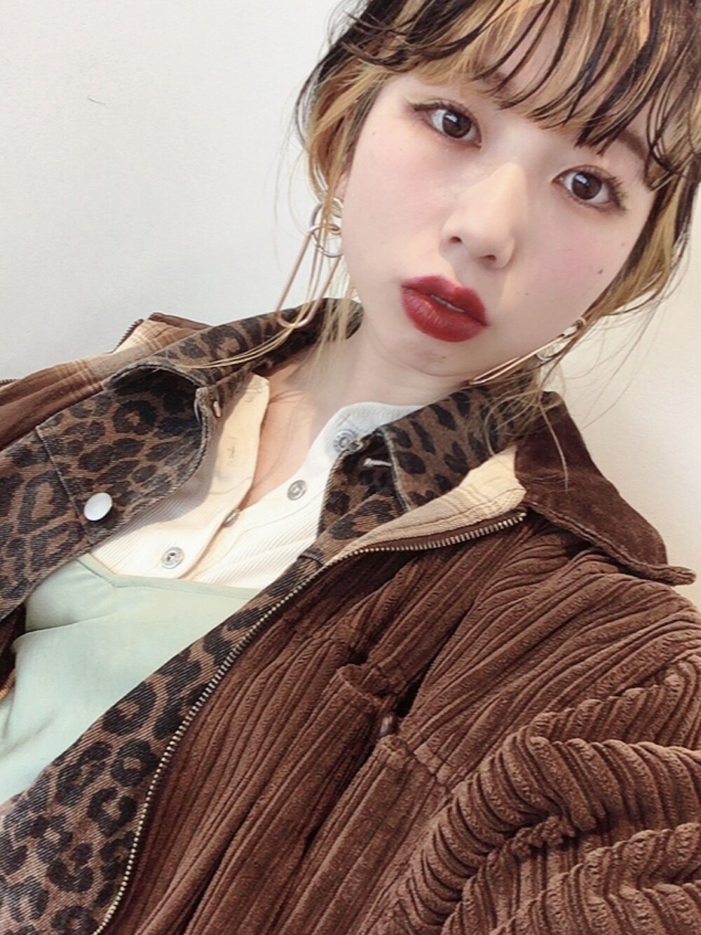 WEGO（ウィゴー）の「WEGO/レオパードクロップドGジャン（デニム