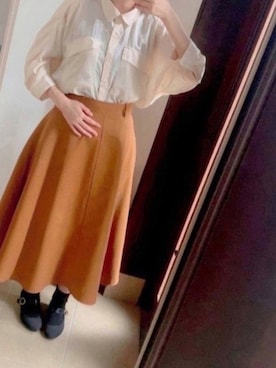 「ベージュシャツ」｜「アイテム（スカート）」を使った、sgrさん（レディース・155cm）の秋コーディネート