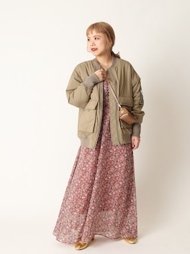 「花柄」｜「アイテム（MA-1）」を使った、karinさん（レディース・158cm）の冬コーディネート