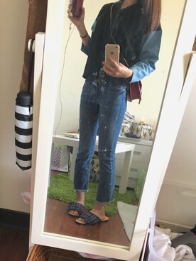 「CHARLES & KEITH（チャールズ & キース）のアイテム（Bags、レッド系）」を使った、黃以葯さん（レディース・155cm）の秋コーディネート