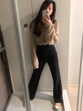 「CONVERSE（コンバース）のアイテム（Shoes、イエロー系）」を使った、黃以葯さん（レディース・155cm）の夏コーディネート